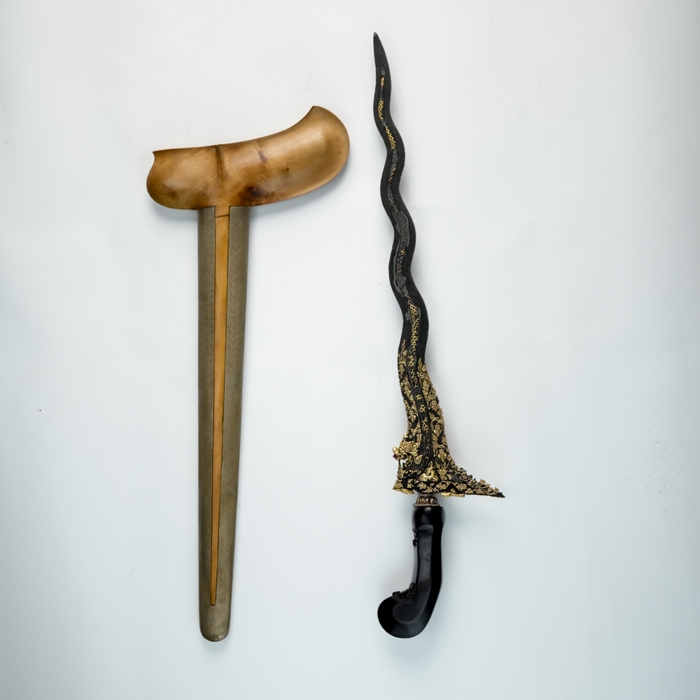 Keris Naga Sasra Luk 9 Kinatah Emas
