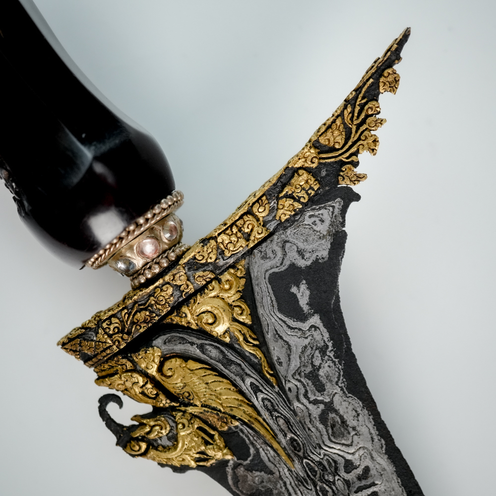 Keris Paksi Naga Liman Kinatah Emas