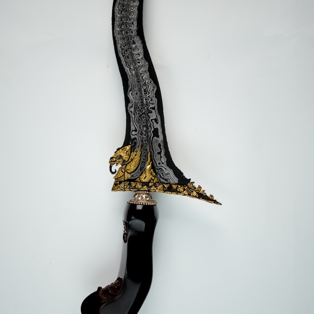 Keris Paksi Naga Liman Kinatah Emas