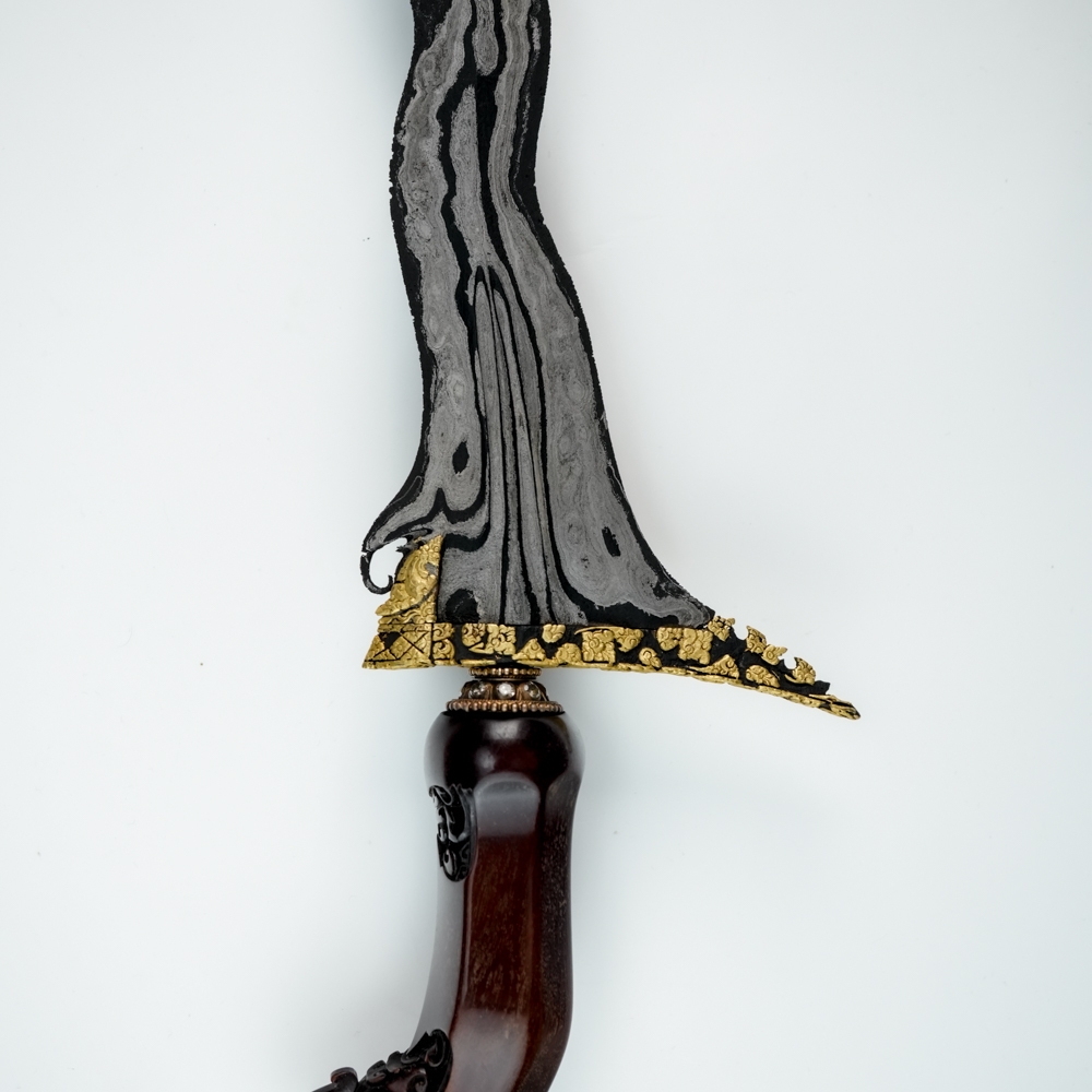 Keris Sengkelat Kinatah Emas