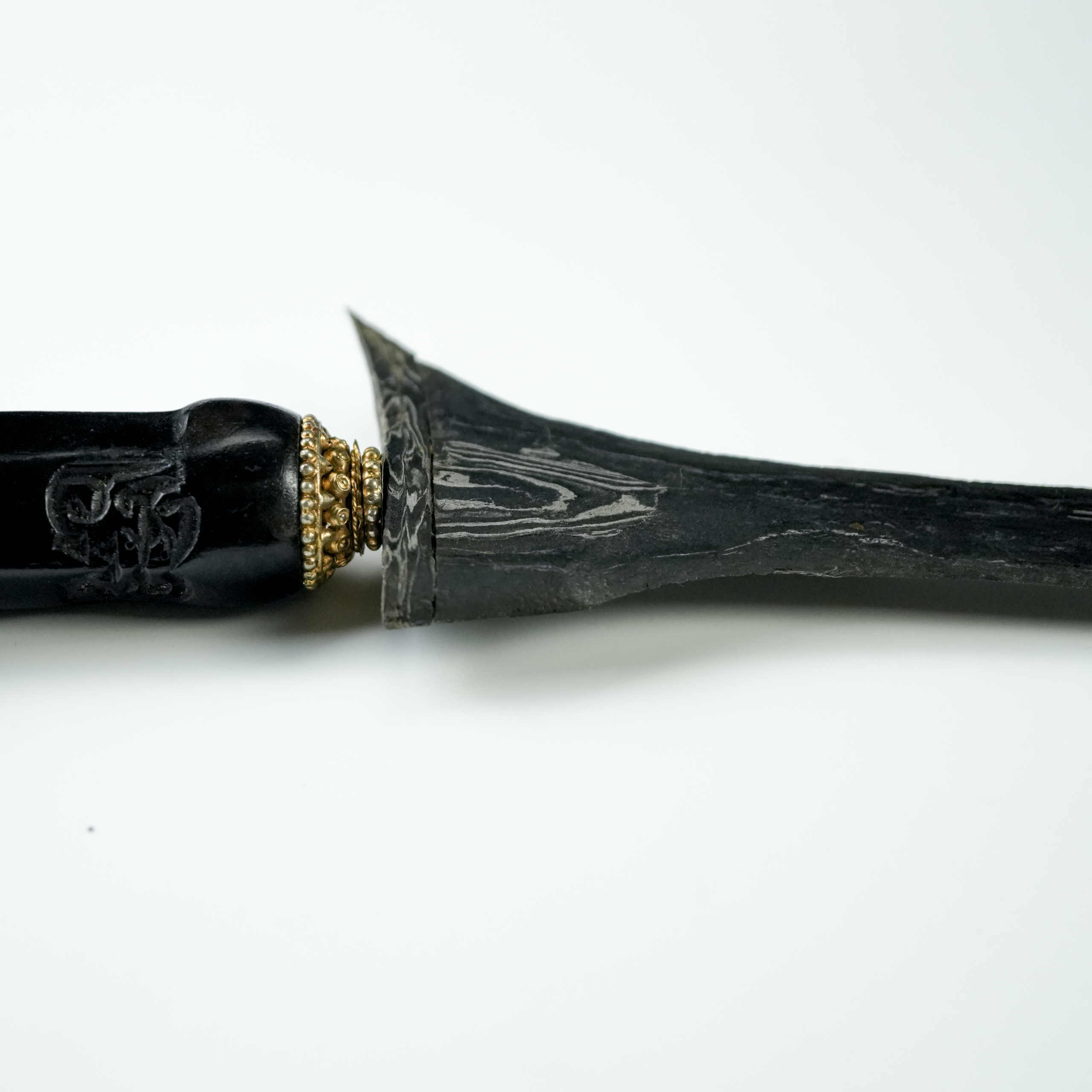 Keris Brojol Pamor Junjung Derajat Sepuh
