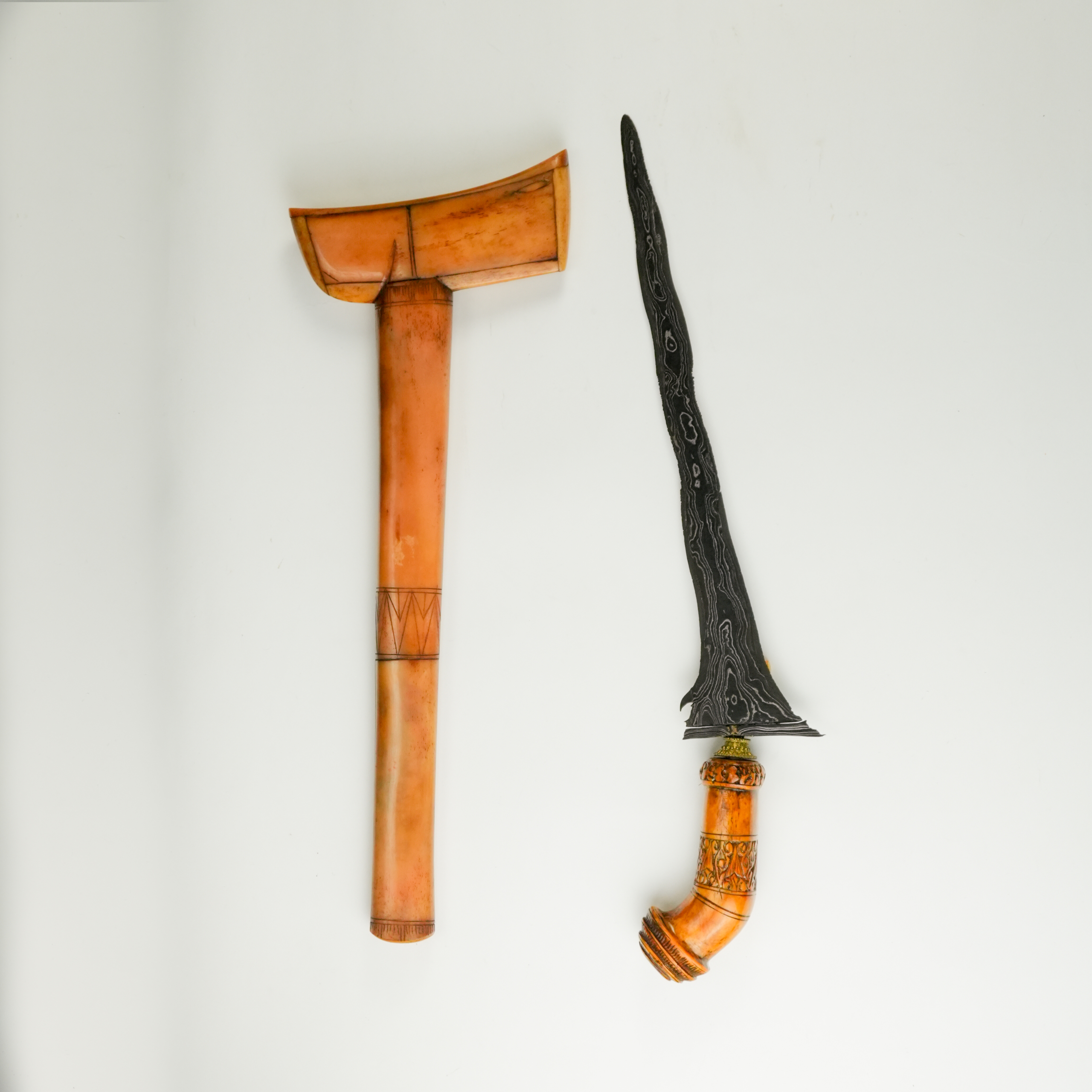 Keris Dhapur Sura Tangguh Bugis Sepuh