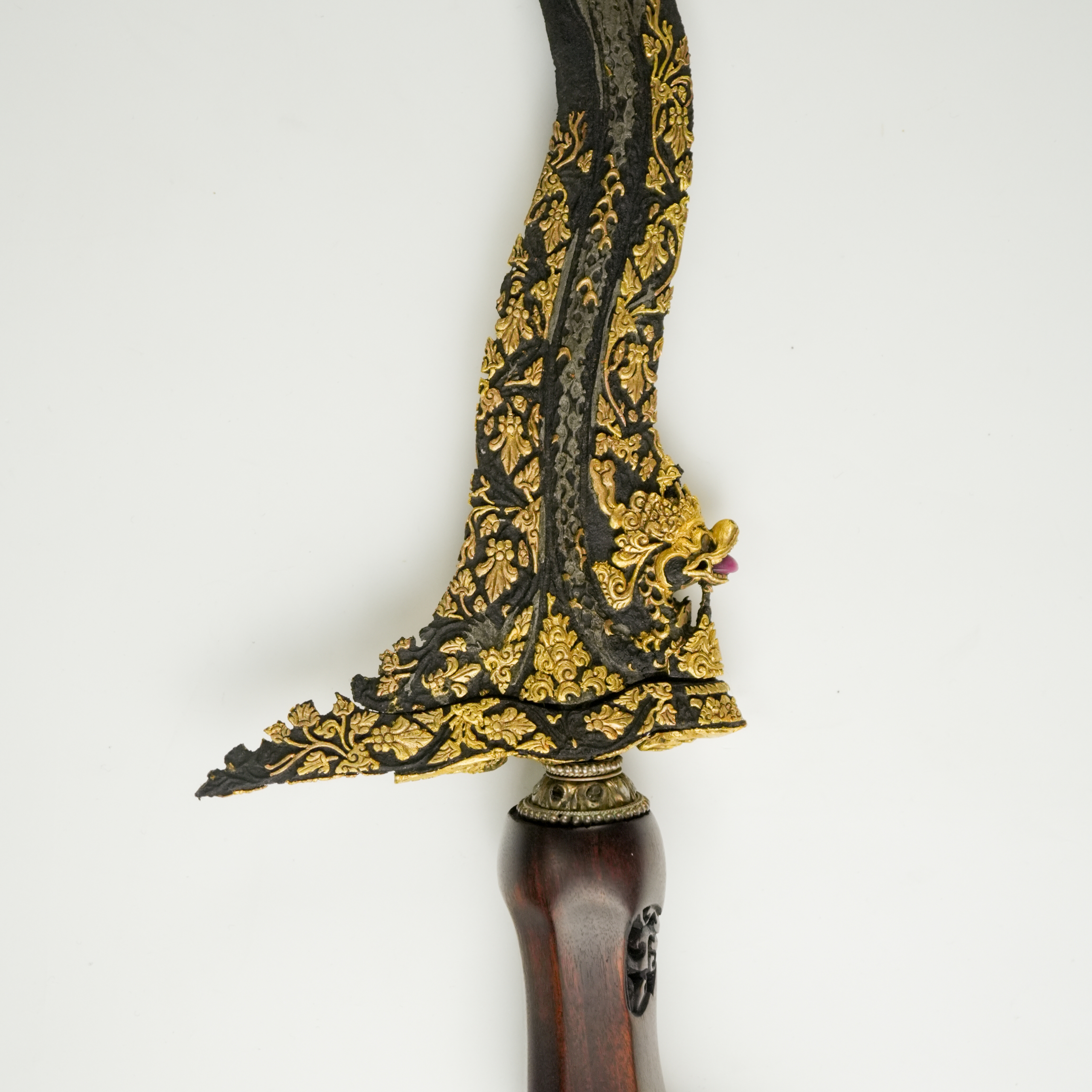 Keris Nogo Sosro Luk 9 Kinatah Emas Kamarogan Sepuh