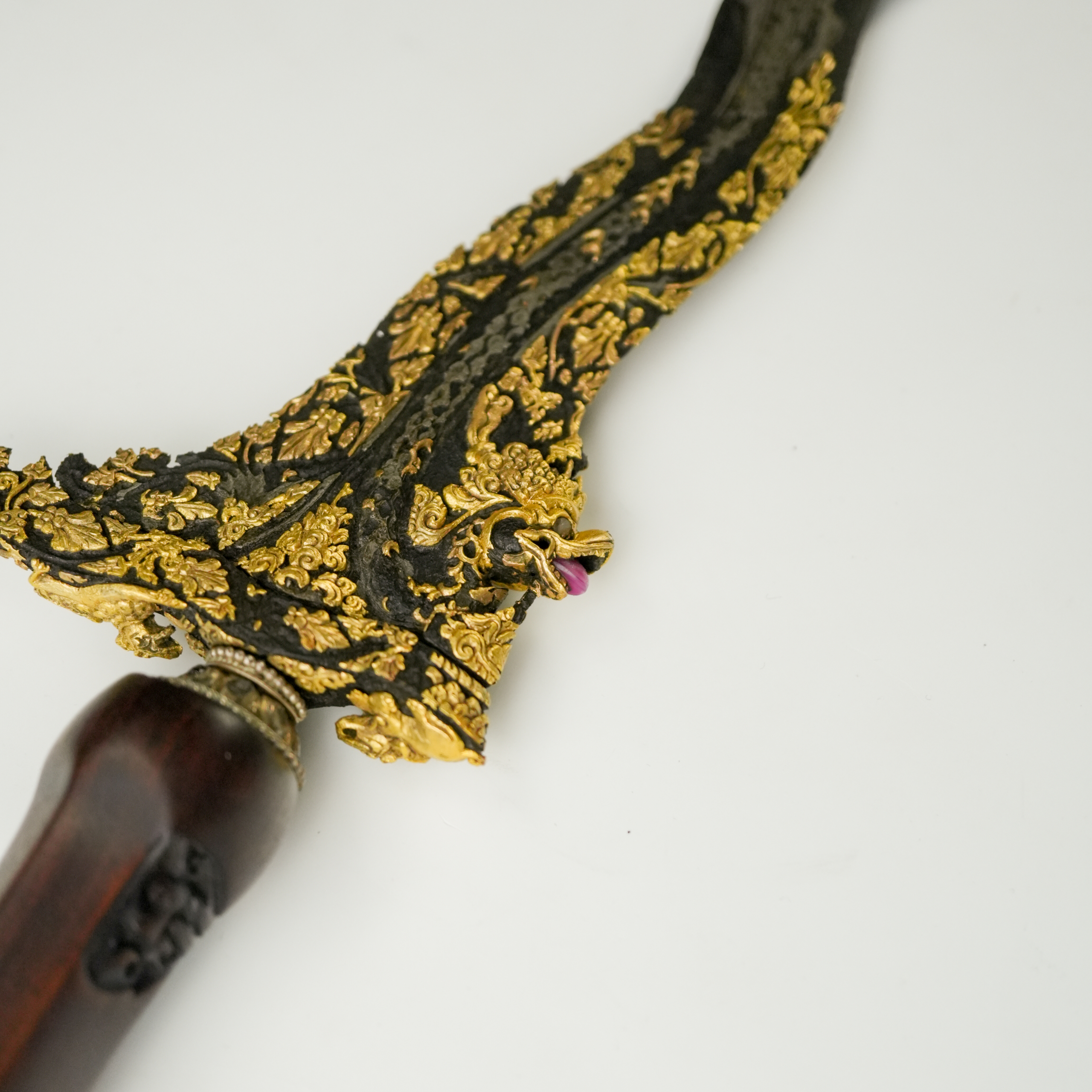 Keris Nogo Sosro Luk 9 Kinatah Emas Kamarogan Sepuh