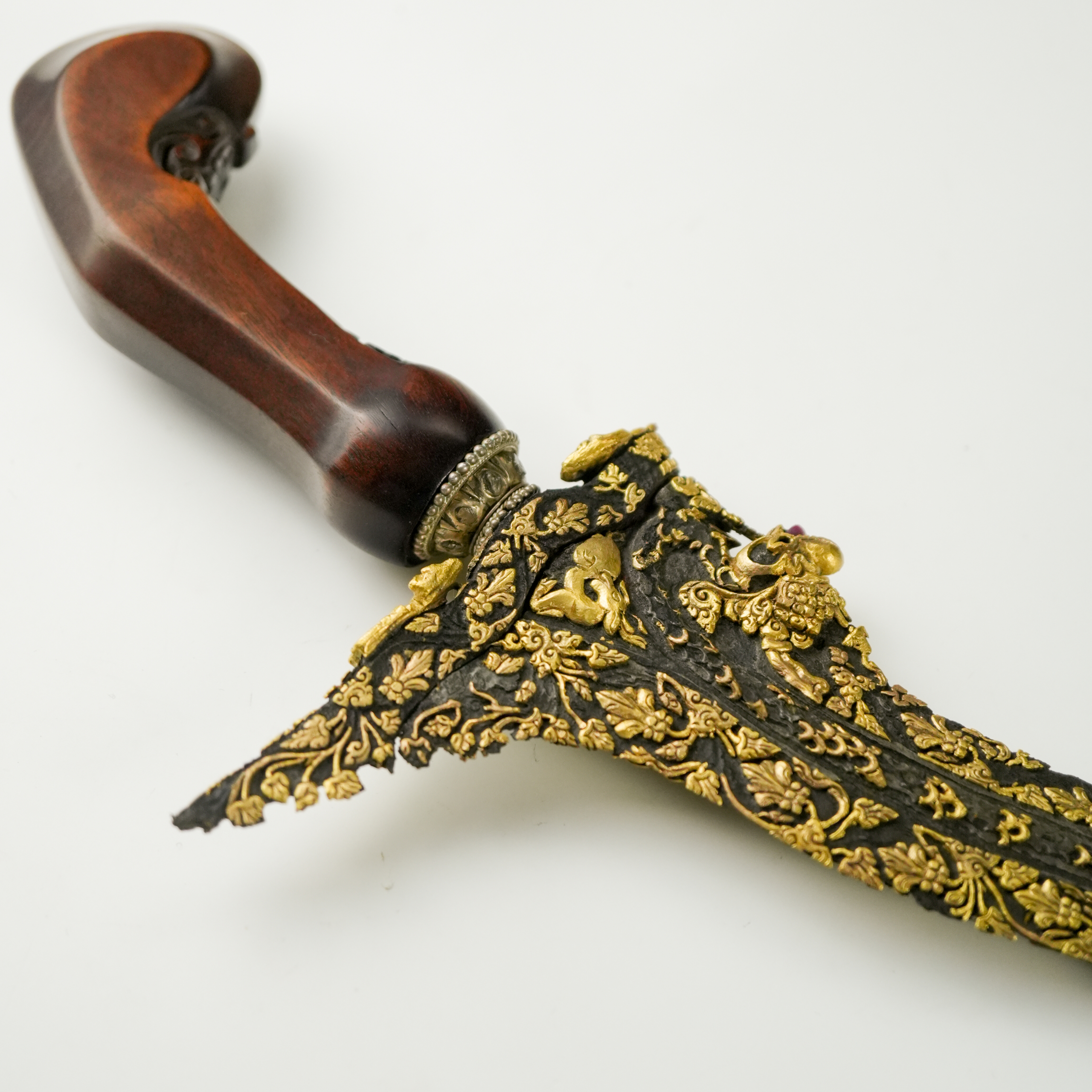 Keris Nogo Sosro Luk 9 Kinatah Emas Kamarogan Sepuh